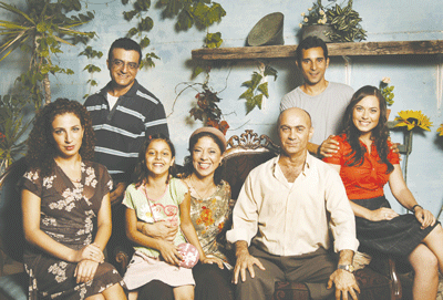The cast of Avoda Aravit (Arab Labor), which was recently voted Israel’s best TV show. (Photo: Courtesy of Sabes JCC)