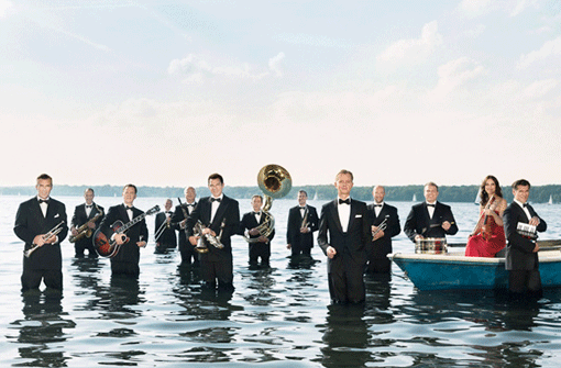 Max-Raabe-&-Palast-Orchester-AJWNEWS