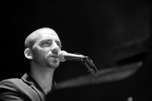 Idan Raichel-2 short hair FB