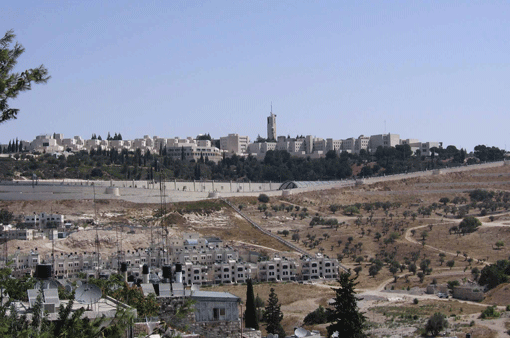 Mount Scopus, seen from below, has been under Israeli control since 1948, even though it is in eastern Jerusalem, which was occupied by Jordan until the 1967 Six-Day War. (Photo: Wikimedia Commons)