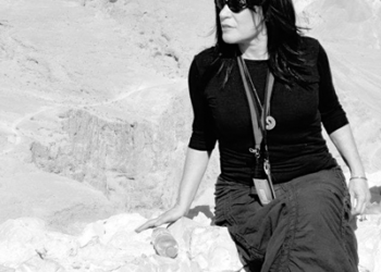 Fashion maven condemns ‘tyranny over women’