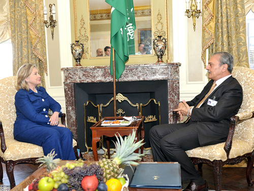U.S. Secretary of State Hillary Clinton meets with Saudi Foreign Minister Saud al Faisal in New York on Sept. 21. Leaked memos show that behind closed doors, Saudi officials have pressed the United States to attack Iran. (Photo: US State Department)