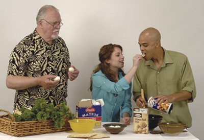 Park Square Theatre opens its 35th anniversary season with Jennifer Maisel’s The Last Seder, featuring (l to r): Allen Hamilton, Ali Dachis and André Samples. The regional premiere opens Sept. 17 at Park Square Theatre. (Photo: Petronella Ytsma)