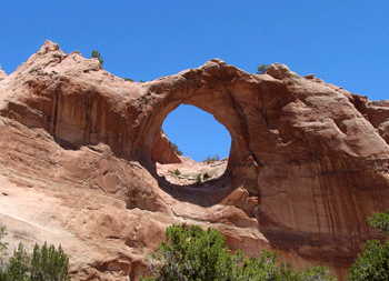 Window Rock in Arizona, where the spiritual leaders of two tribes met at the Navajo Nation Museum to talk about sacred lands. (Photo: Edmon J. Rodman)